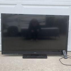 50” VIZIO FLAT SCREEN TV WITH STAND/WORKS GREAT 