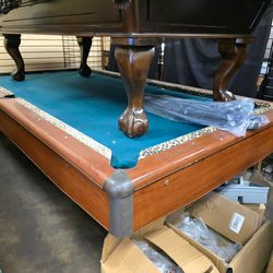Pool table