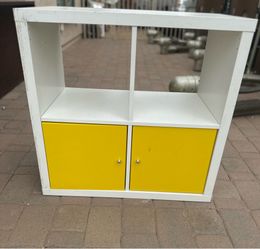 Shelf Unit