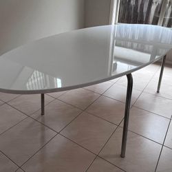 IKEA Gidea Oval Dining Table 