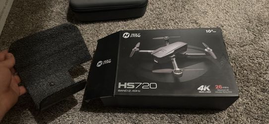 Holy stone drone (HS720)