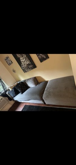 FREE Gray Sectional + Ottoman