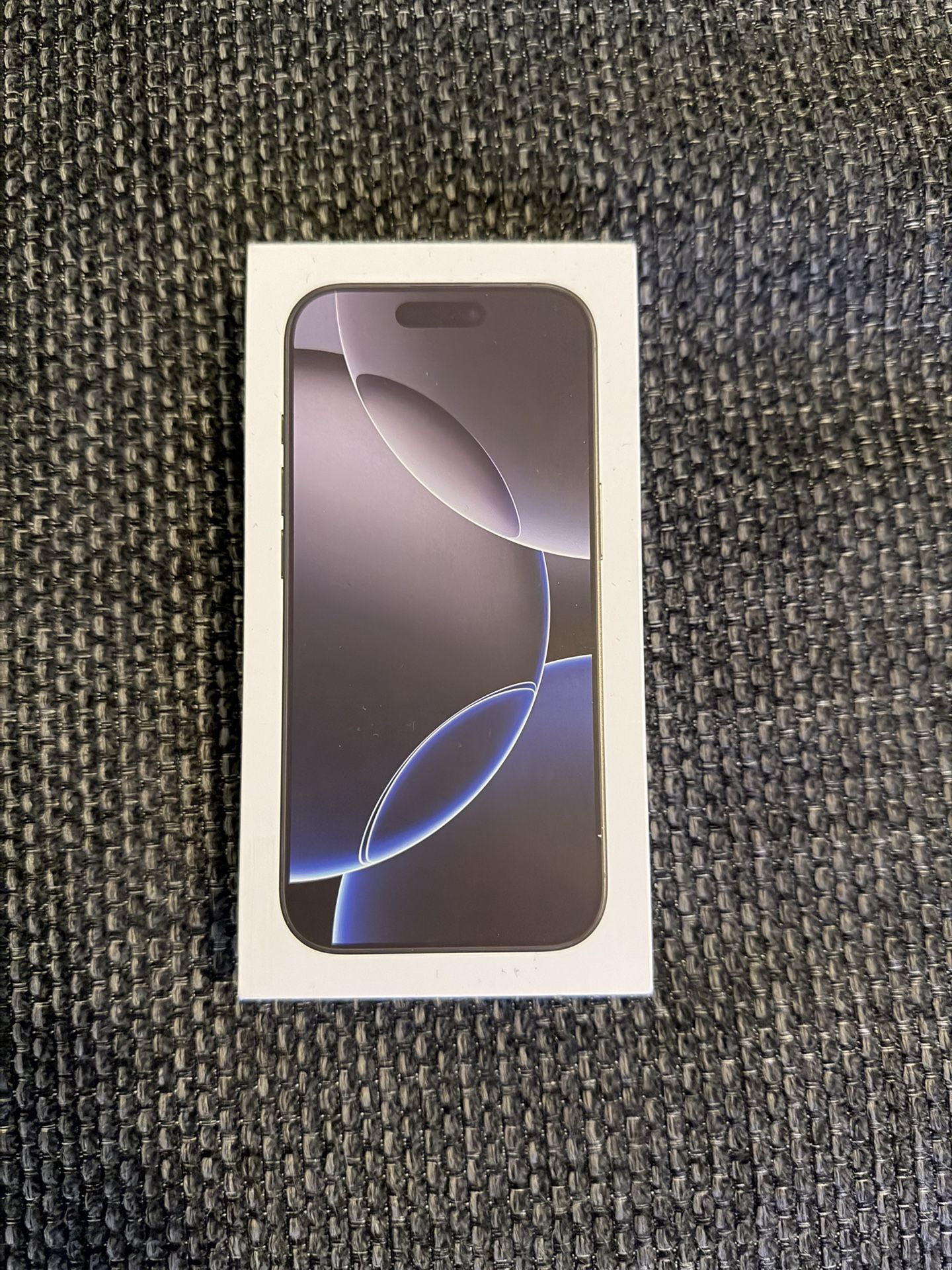 iPhone 16 Pro Black Titanium 256Gb Unlocked