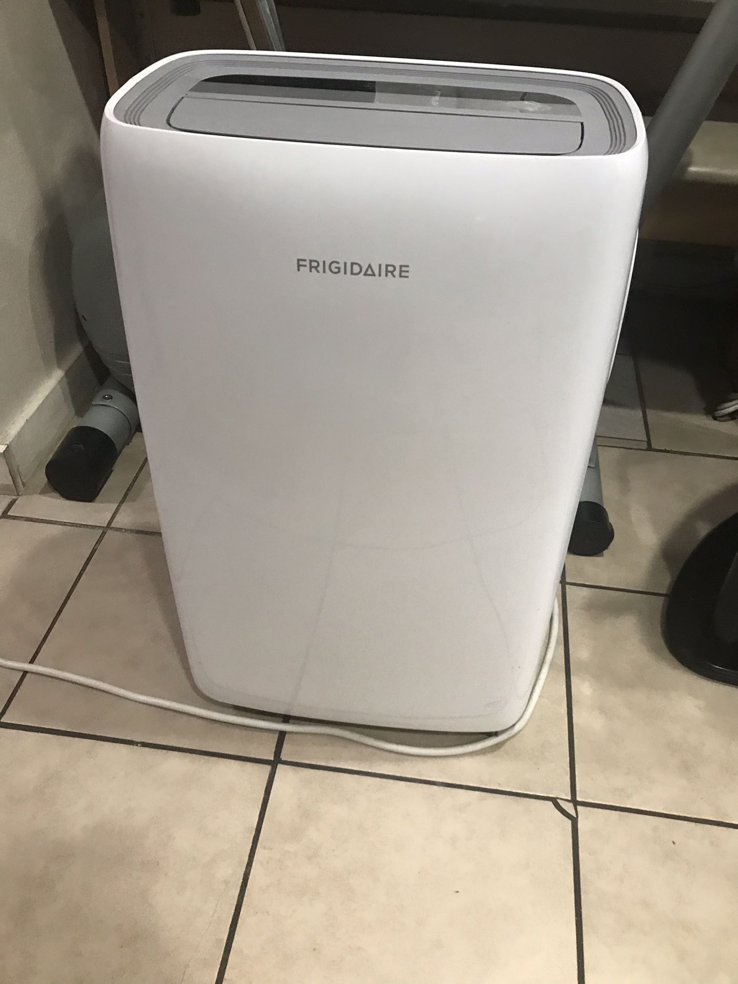 Frigidaire Portable Air Conditioner 8,000 BTU