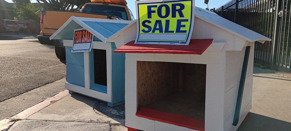 Dog Houses