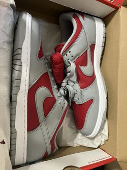 Nike dunk low Size 11