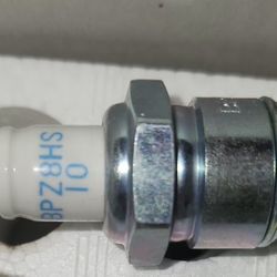 BPZ-8HS-10 / MERCURY outboard Motor Spark Plugs (6 Total)