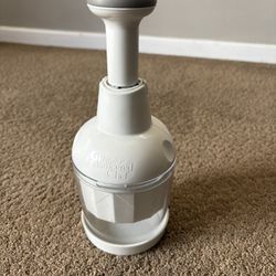 Pampered Chef Food Chopper