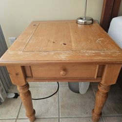 Wood End Table / Bed Table