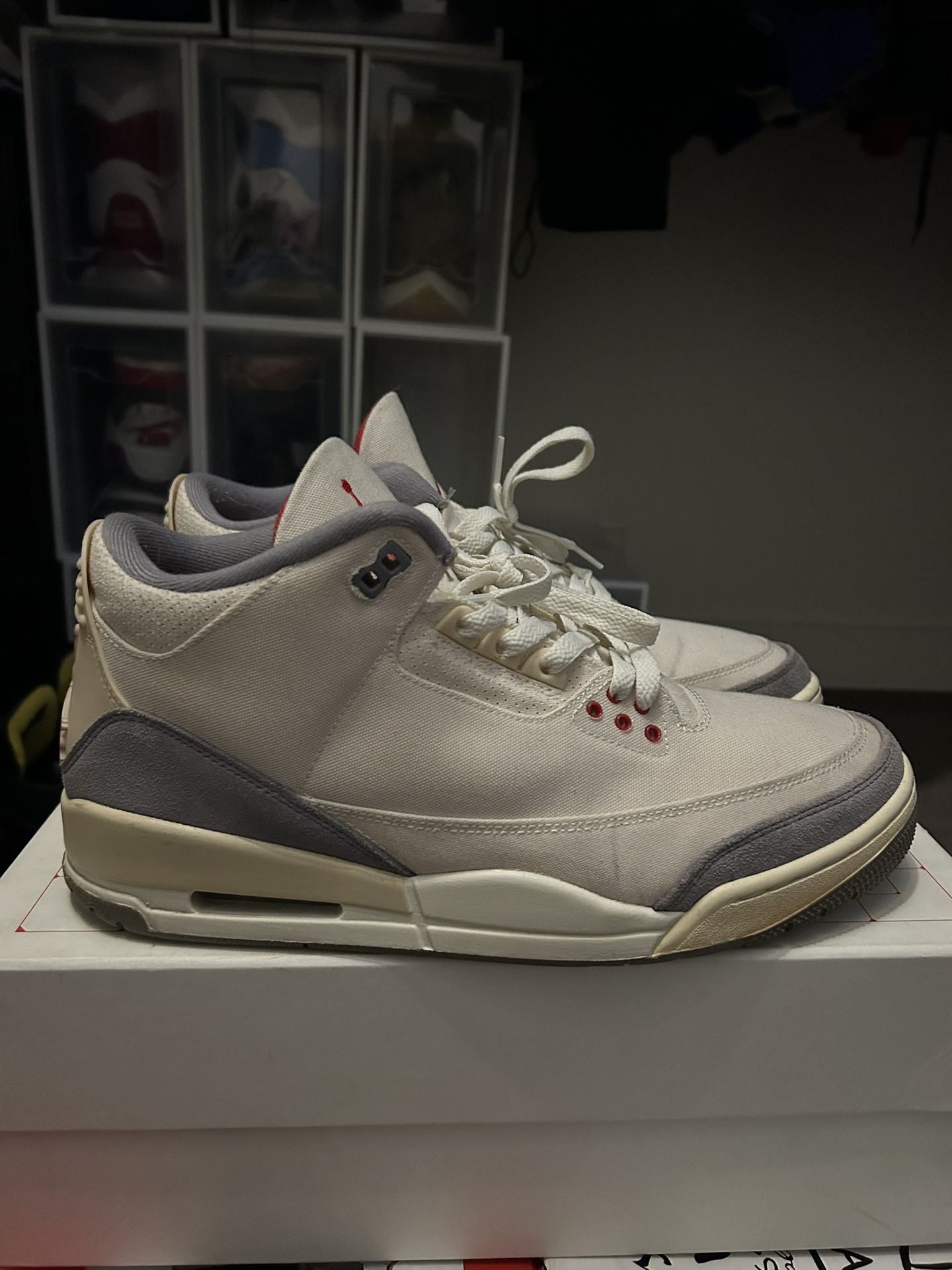 Jordan 3s