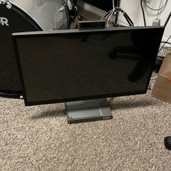 Lenovo IdeaCentre 5 AIO 24" Touch FHD  i5-10400T 8Gb RAM 256Gb SSD Win11