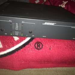 Bose M-2150 Amplifier