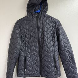 KAWS SESAME STREET UNIQLO Men’s pullover size Medium