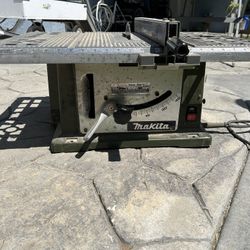 Makita Table Saw 