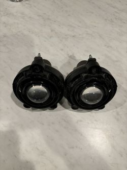GM Fog Light Housings 