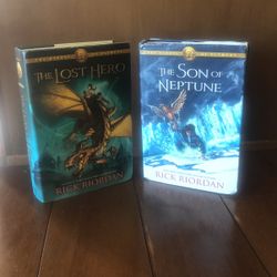 The Heroes Of Olympus (The Lost Hero & The Son Of Neptune) (2 Books)