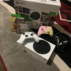 Xbox Series S With 2 Controllers, 2 Games, And A Headset 