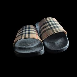 Burberry Men's Slides 