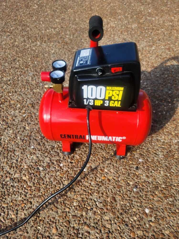 *** 3 GAL AIR COMPRESSOR ***