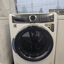 Electrolux 4.5 Cu. Ft. White Front Load Washer