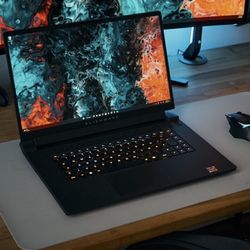 Alienware M17 R5