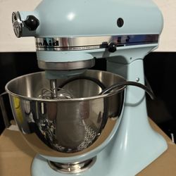 Kitchen Aid Mixer 