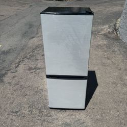 Stainless steel Household Mini Fridge Refrigerator Freezer