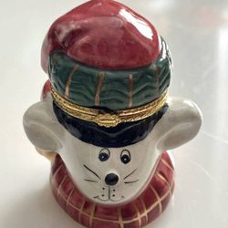 Vintage Hinged Trinket Pill Ring Porcelain Mouse Box Christmas Winter Decor