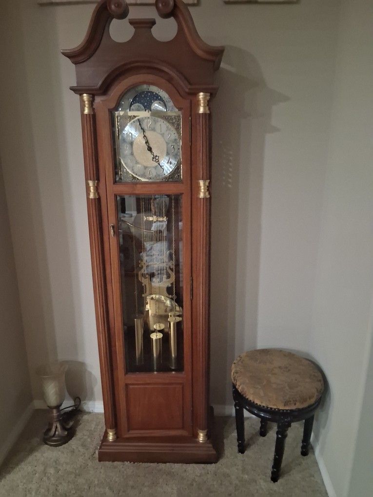Grand Farther Clock