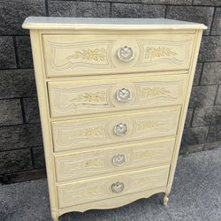 French Provincial style 5 drawer highboy chest 