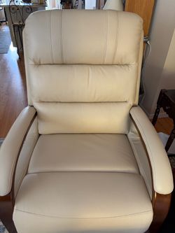 Lift recliner chair (leather)