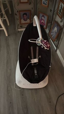 Baby swing
