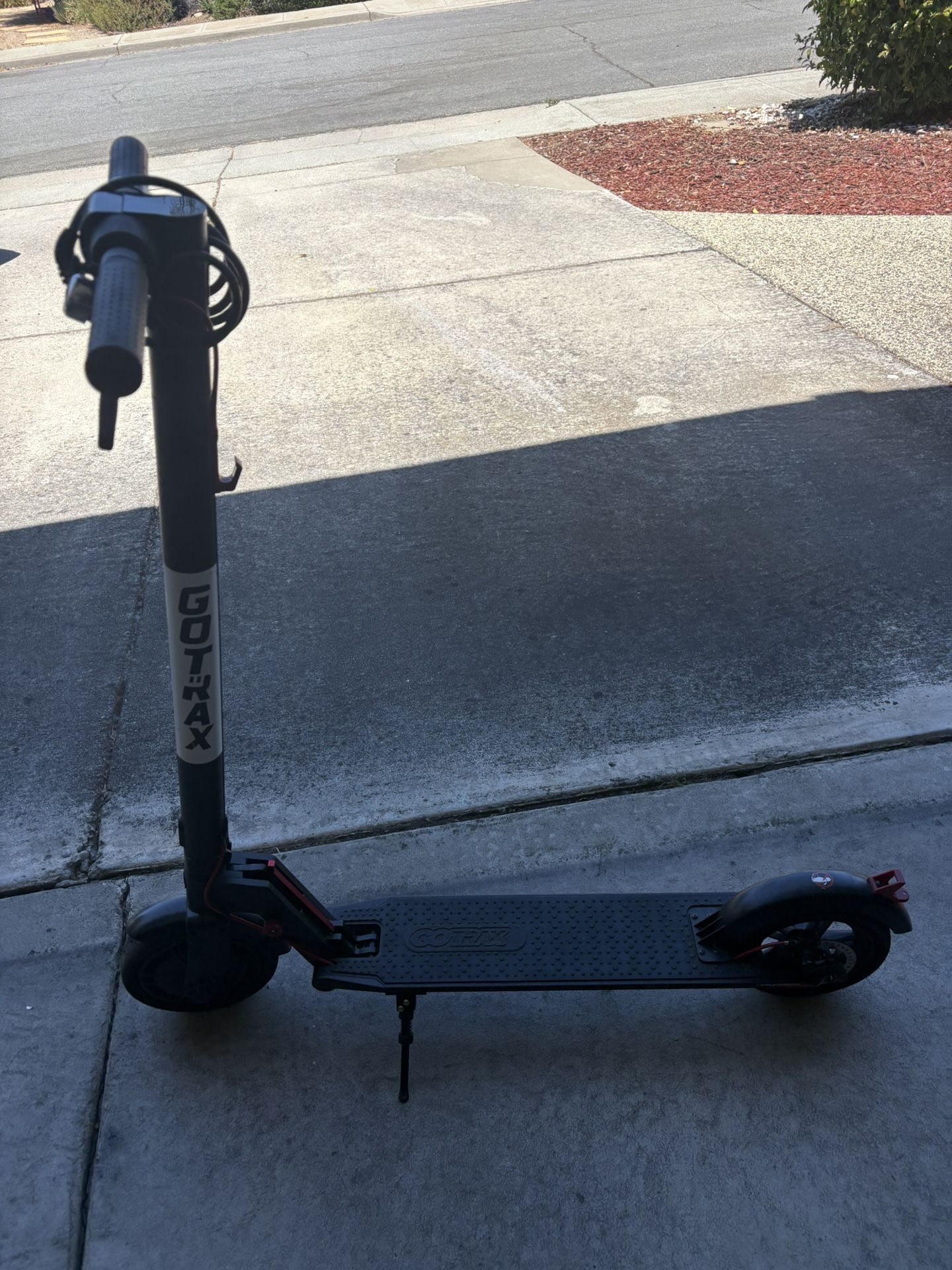 Go-Trax Scooter