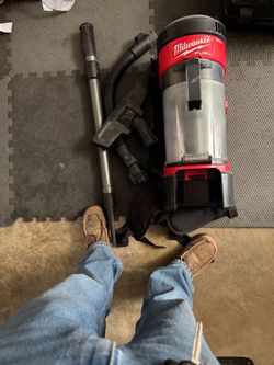 Milwaukee Vacuum