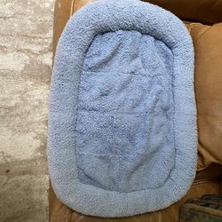 Clean Excellent Condition ( American Kennel Club) Brand Small Size Pet Pillow/bed