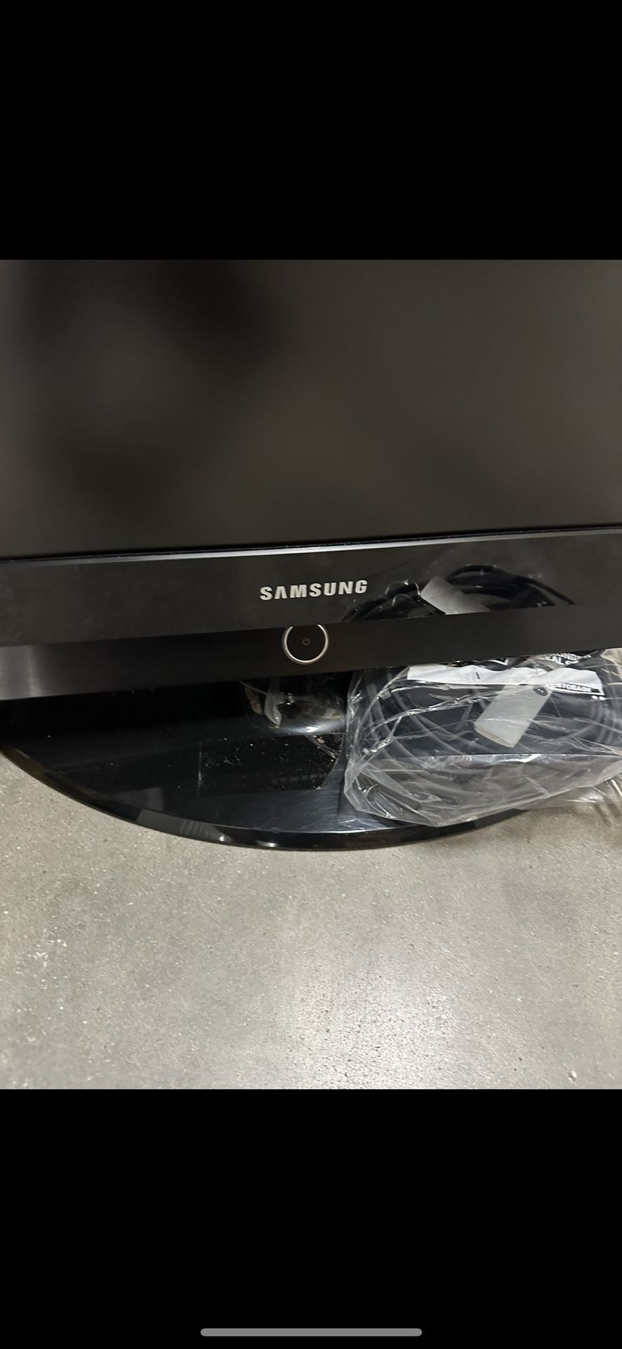 Samsung TV 46”