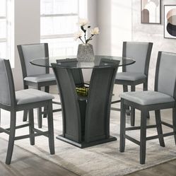 Brand New Dinner Table & 4 Chairs 
