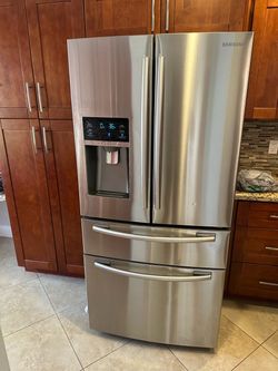 Stainless Steal Samsung French Door Refrigerator