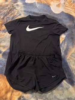 Nike Black Athletic T-Shirt and Shorts Set