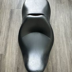 Harley Davidson OEM Touring Seat