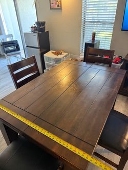 Dinning table