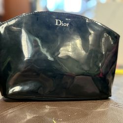 Dior w/ Embossed Logo Shiny Black-Slightly