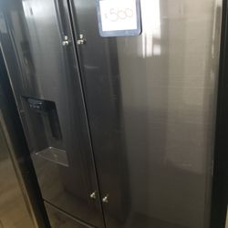 Refrigerator 