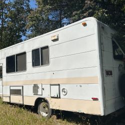 Tiny Home Engine Runs,project Onam Generator In Tack Ran Good.  Just Needs Clean Fluids