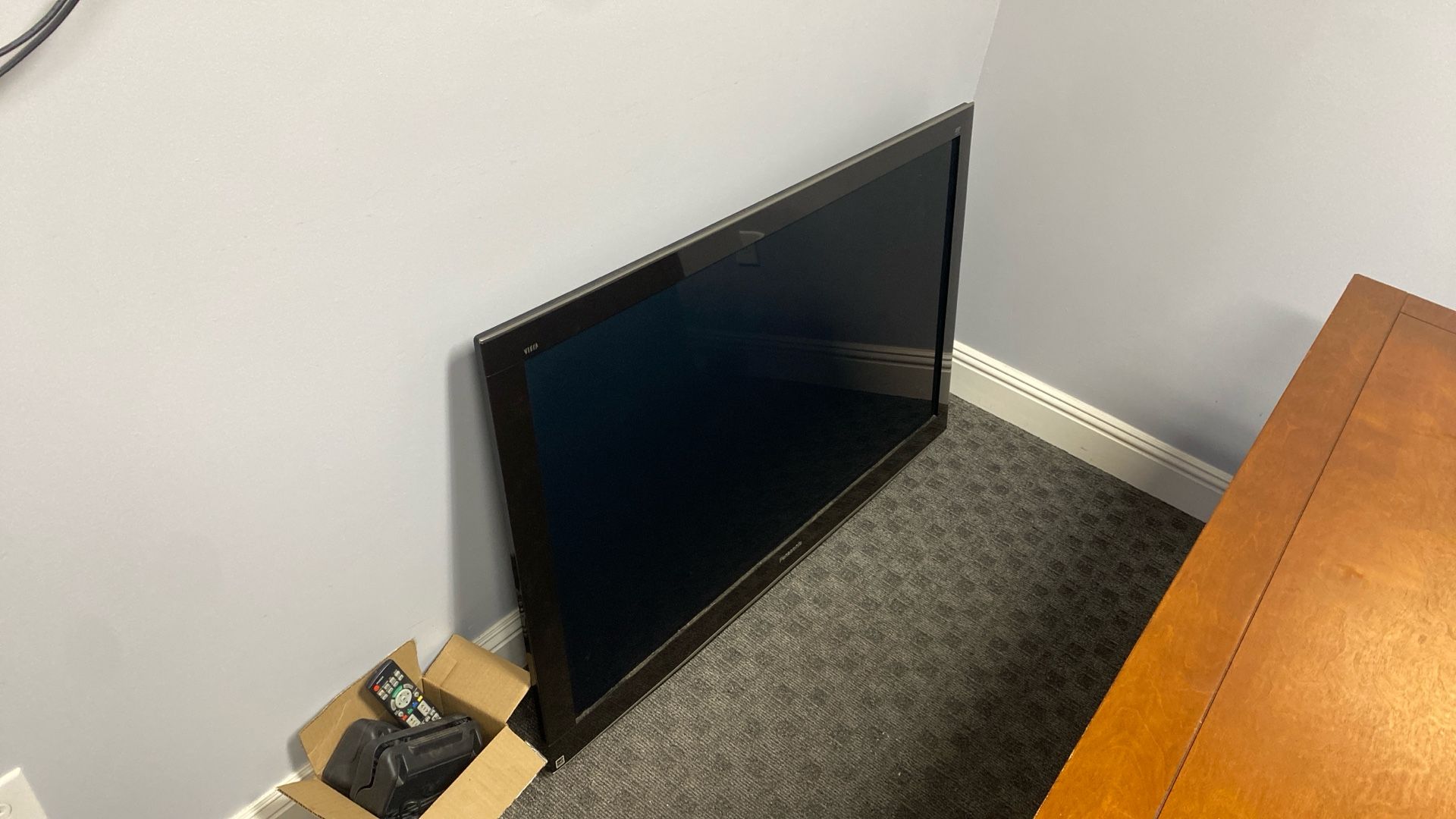 Original Panasonic Viera 3-D TV Has Been Stored Unused Since 2011