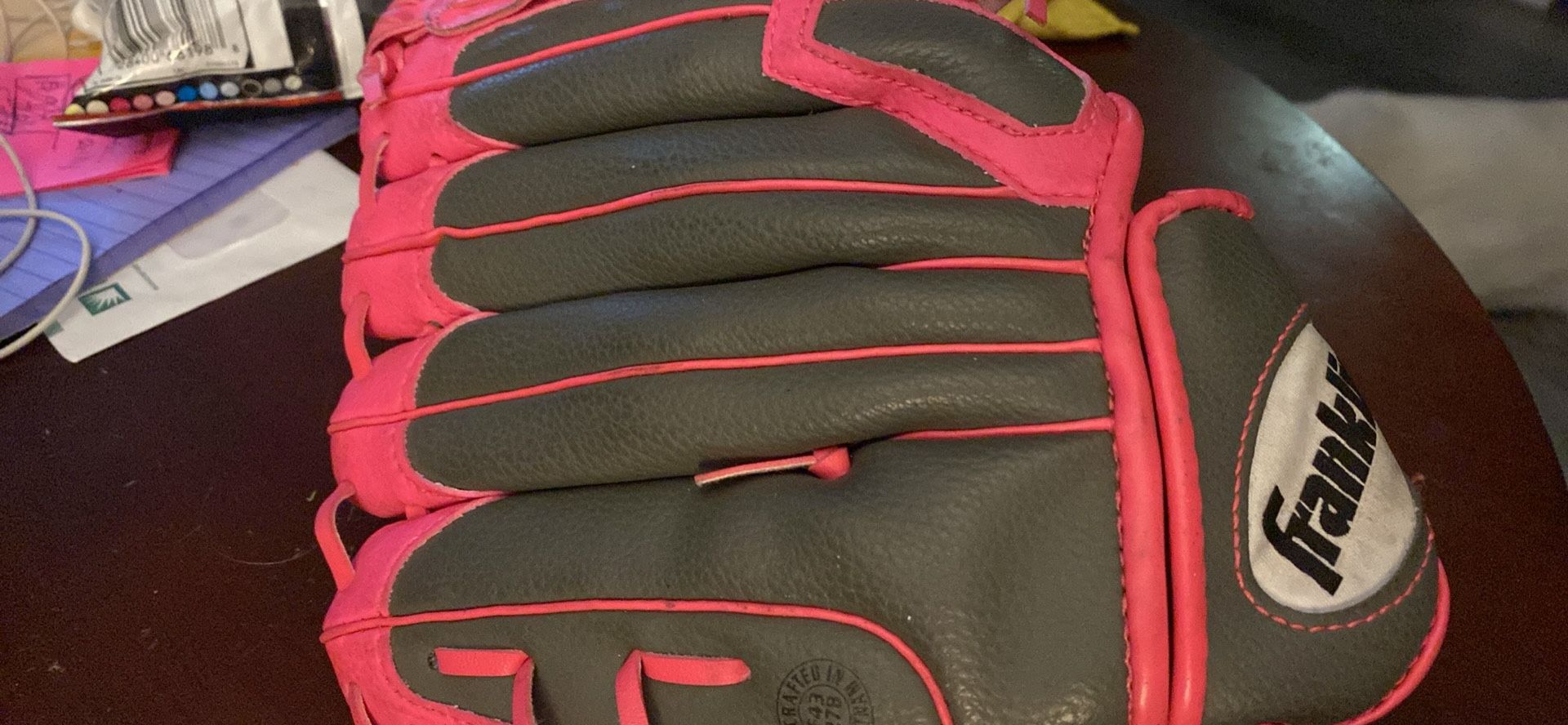 Franklin Softball Glove
