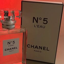 Chanel N•5 Perfume 