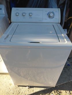Whirlpool  eletric washer large in good working condition   pick up in beaumont  ca