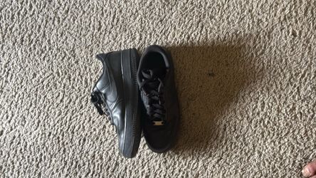 Nike Air Force 1 All Black Low-Top Sneakers