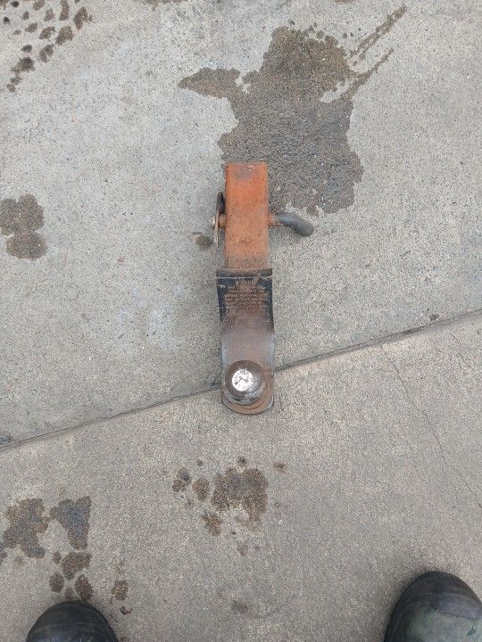 2 Inch Ball & Hitch